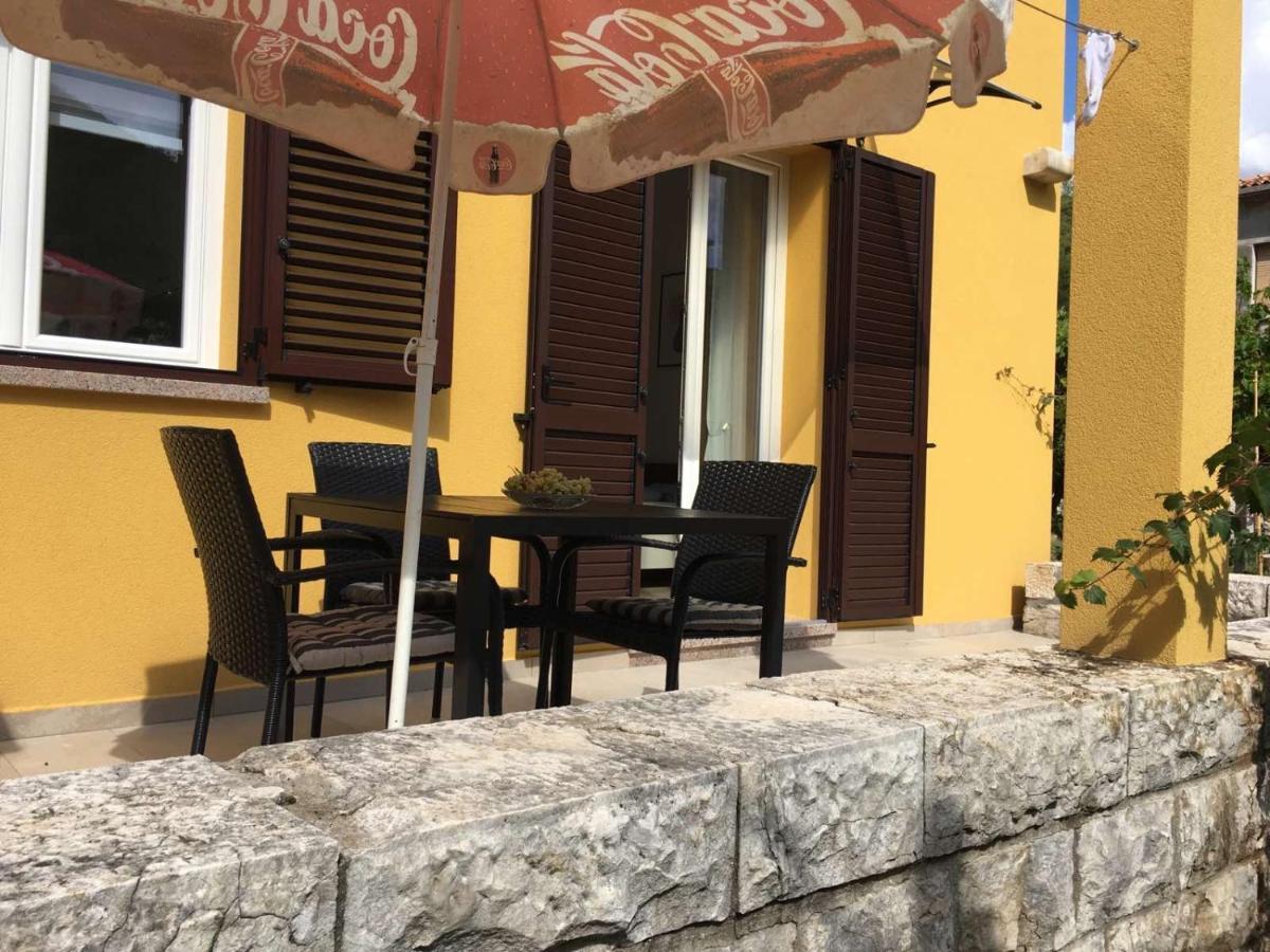 L Apartment Raša Exterior foto