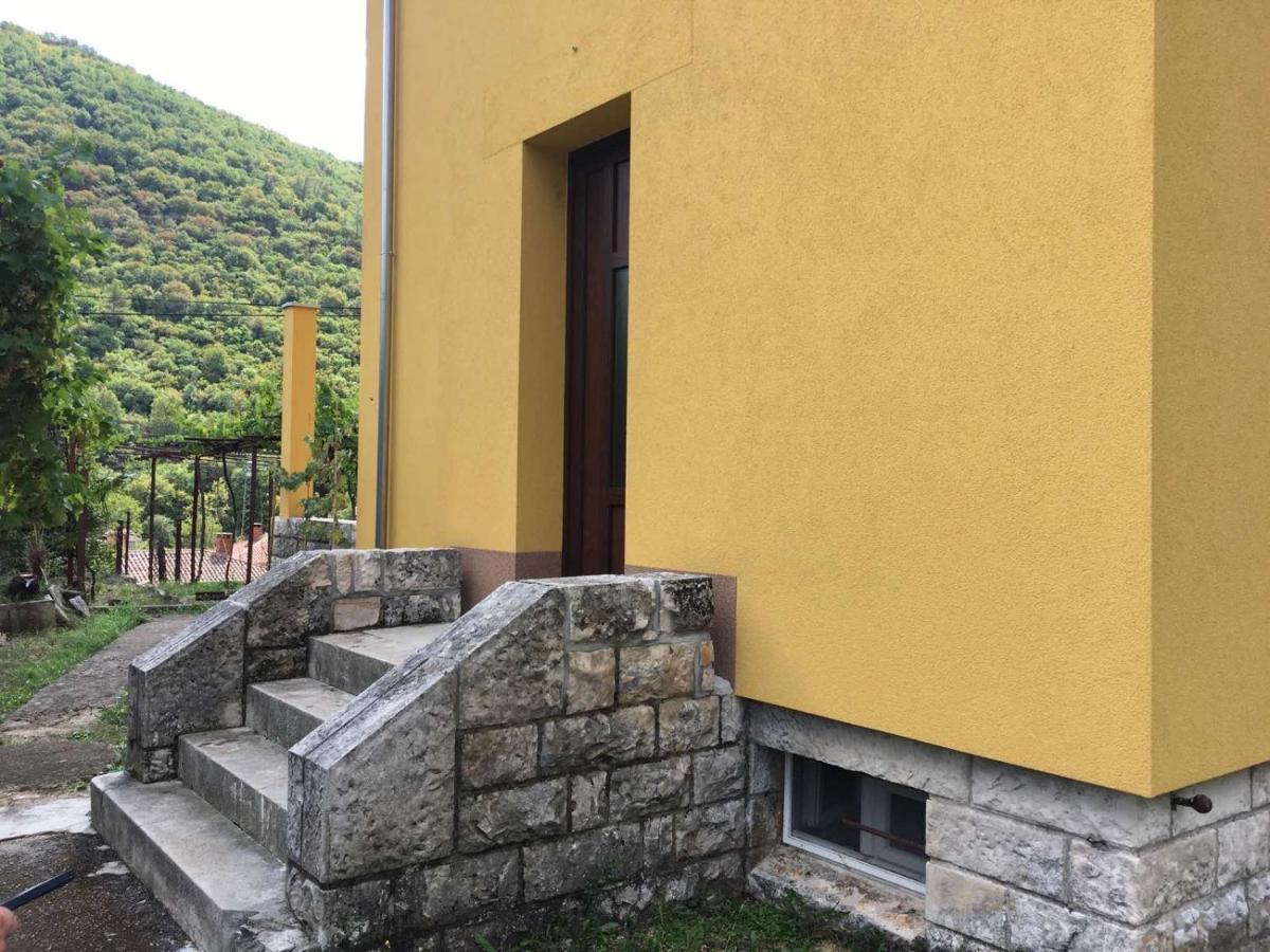 L Apartment Raša Exterior foto